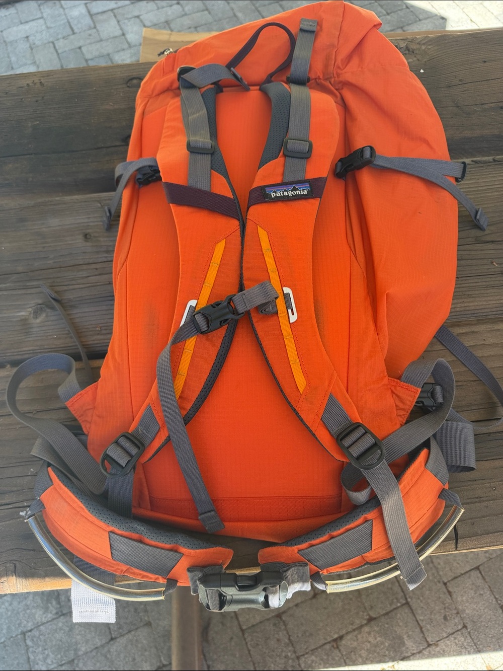 Patagonia Ascensionist 35L backpack - Picture 4 of 7